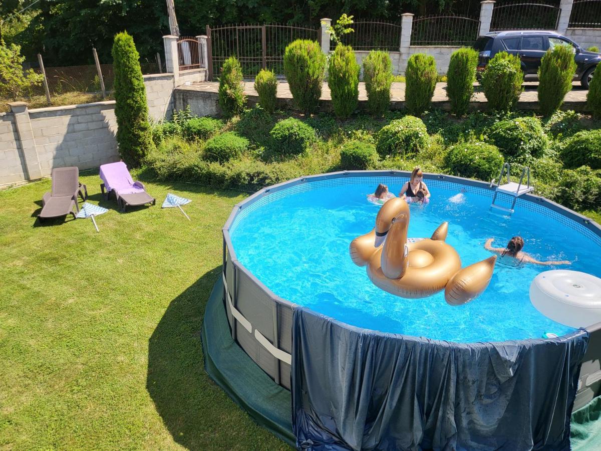 Двете Къщи В Планината Villa เบลีโอซุม ภายนอก รูปภาพ